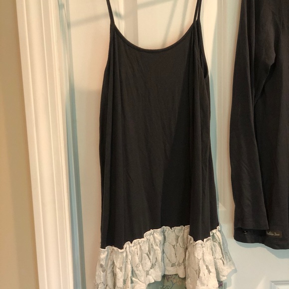 Matilda Jane two piece top set- extremely comfortable and unique. - Picture 13 of 13